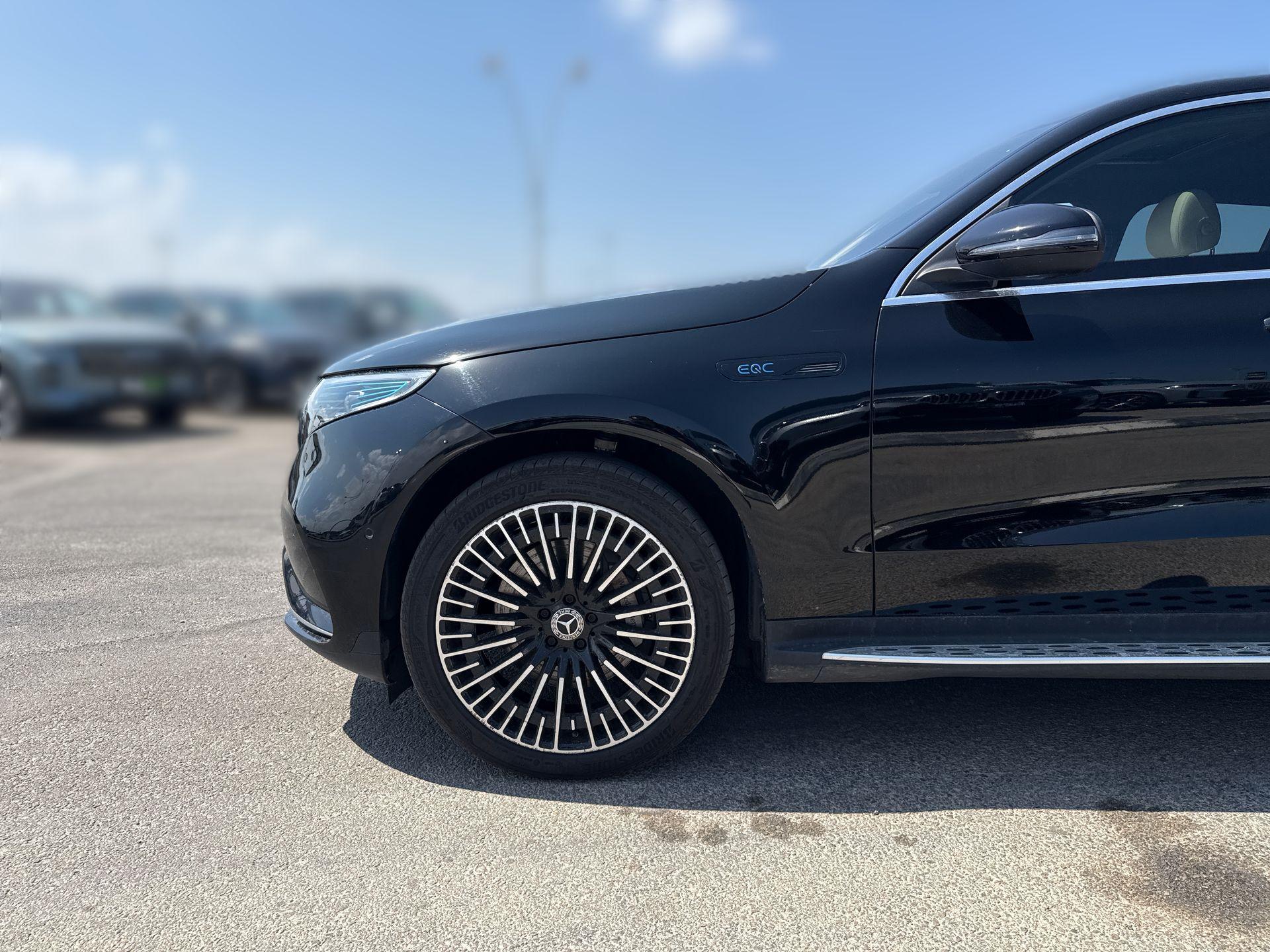 צילום צד גלגל מראה