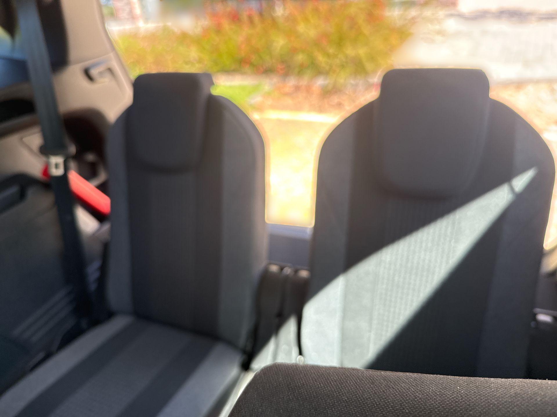 מושבים שורה 3