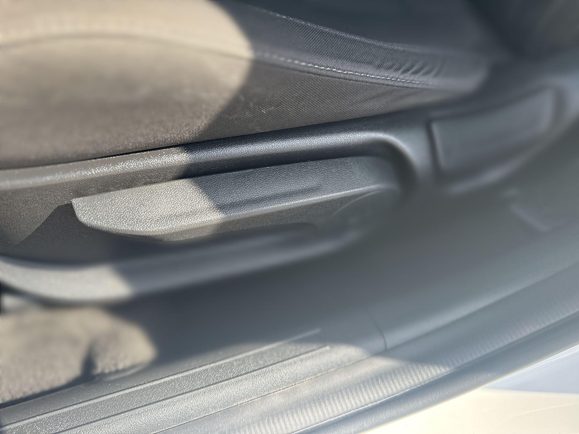 בקרת שליטה של מושב נהג