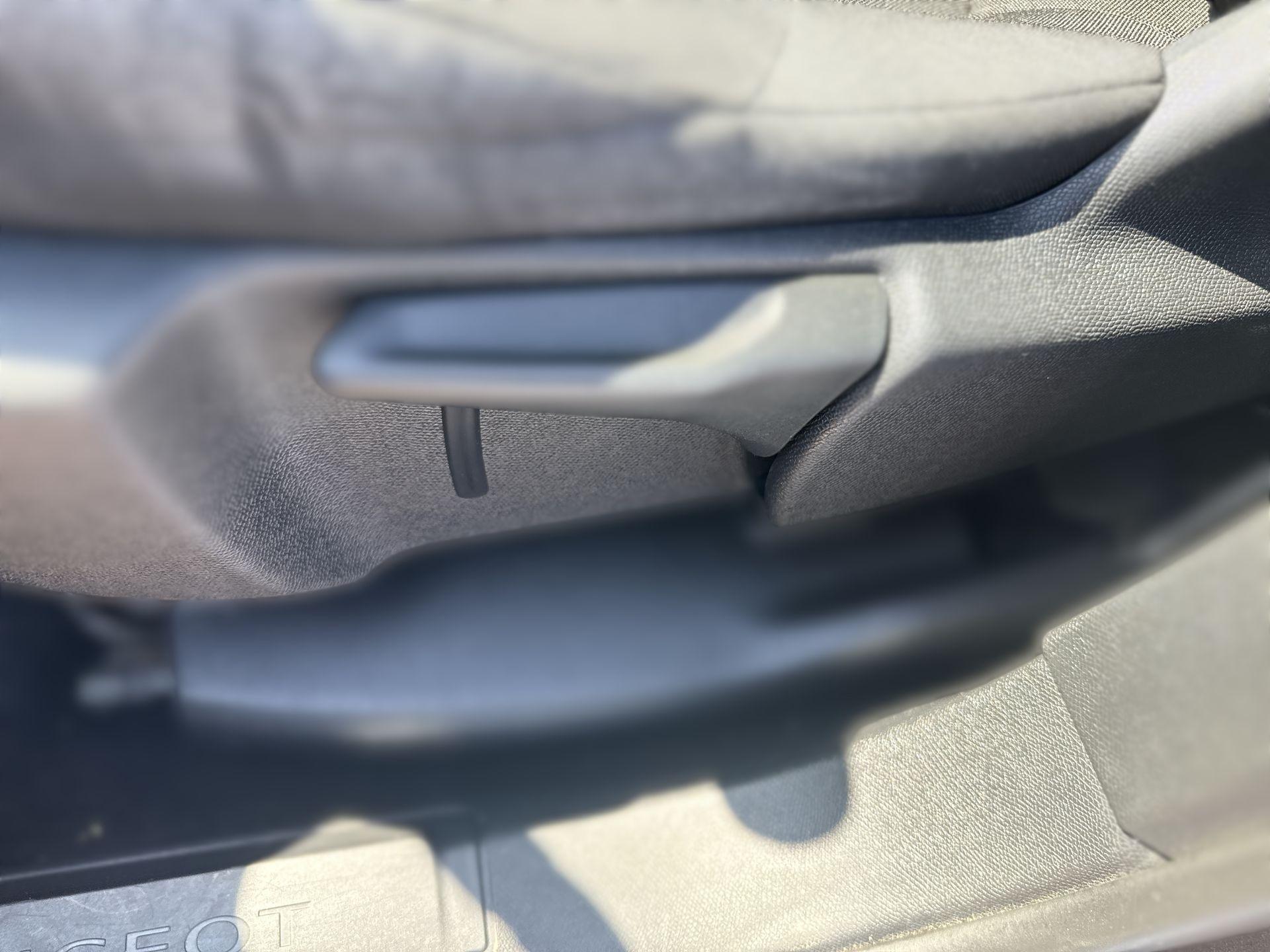 בקרת שליטה של מושב נהג