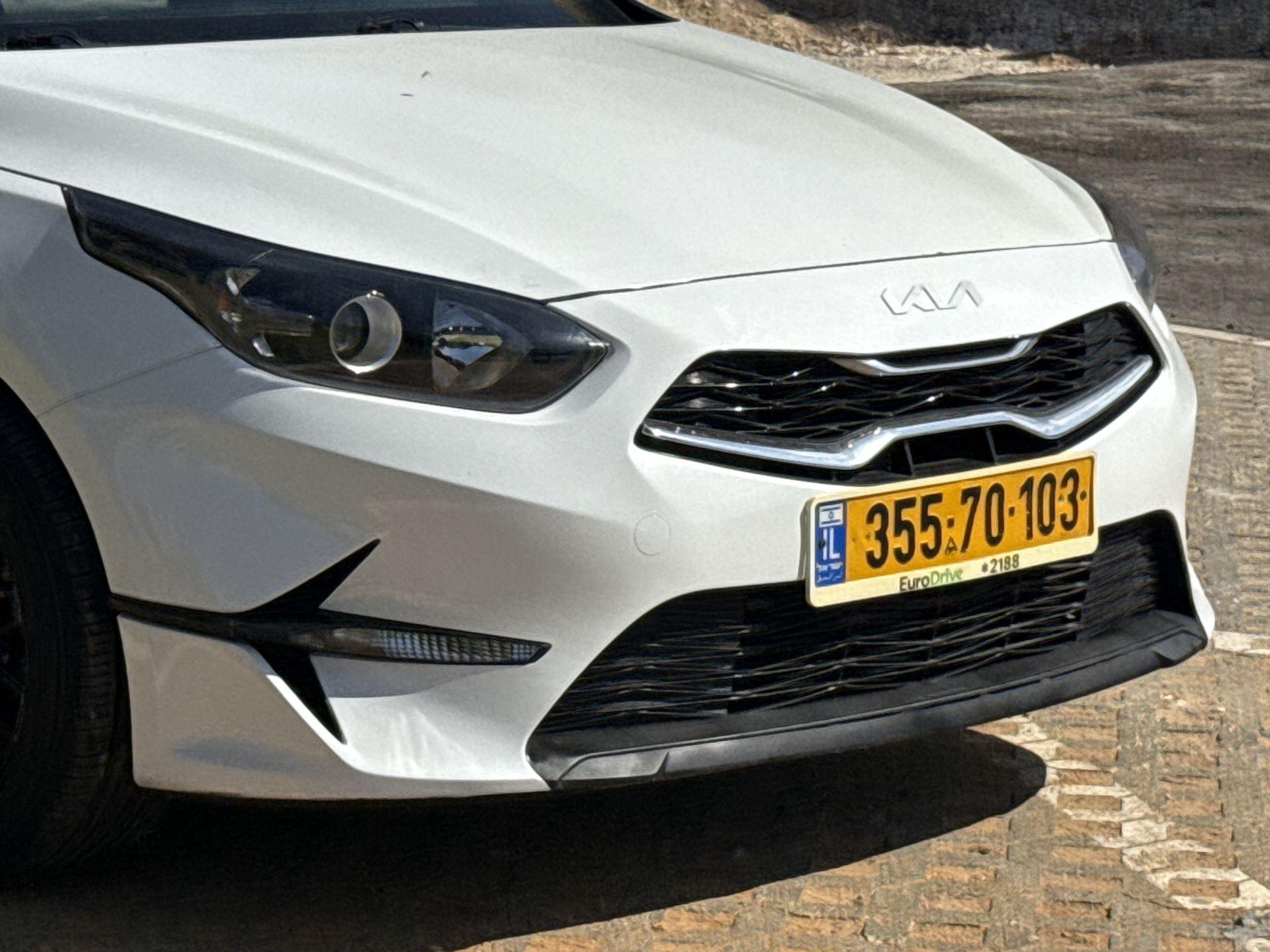 צילום סמל ולוחית