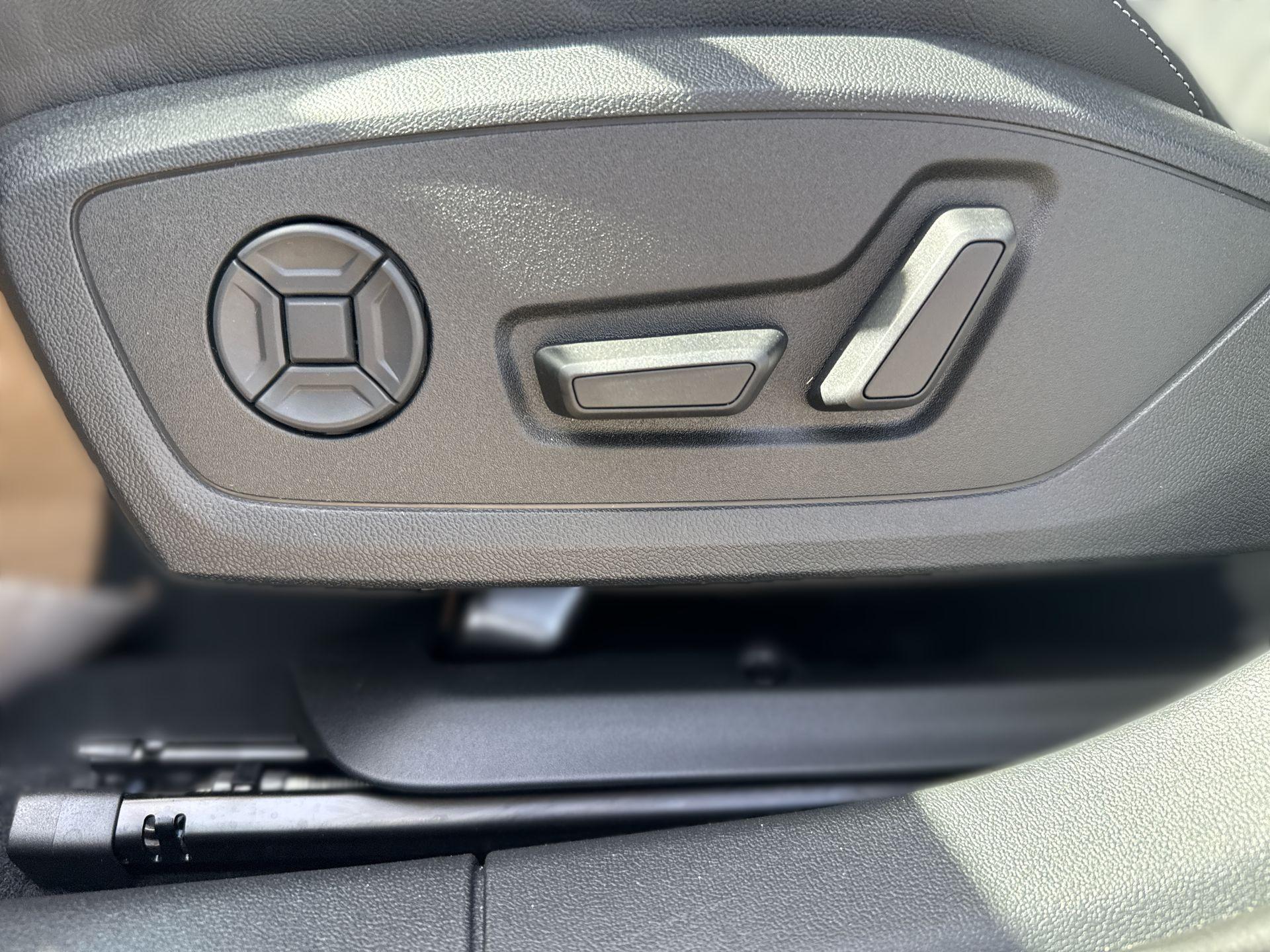 בקרת שליטה של מושב נהג