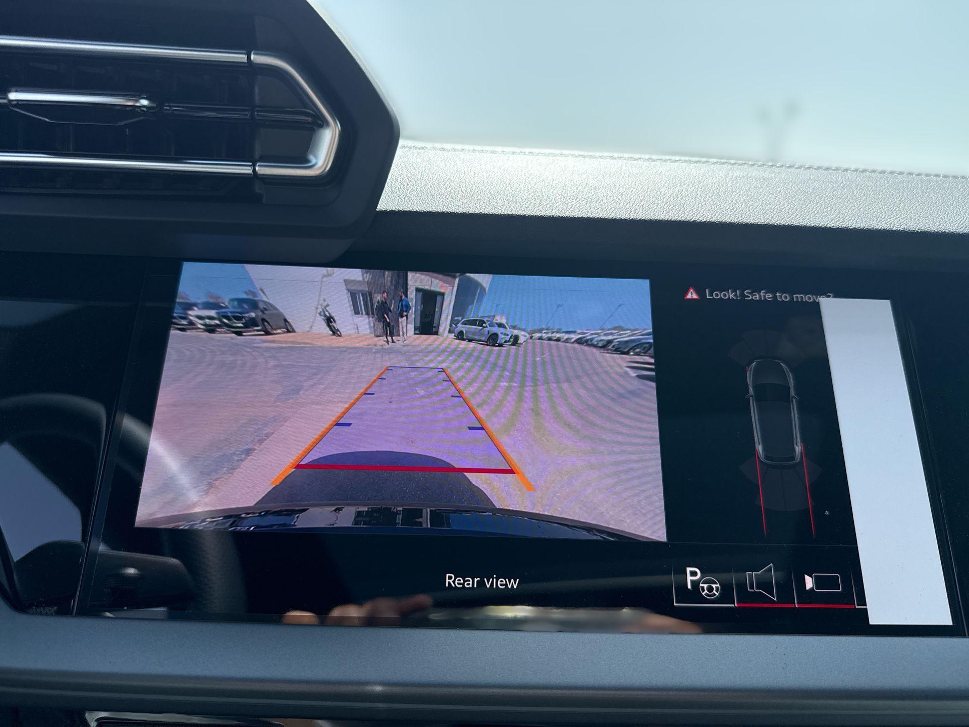 מצלמת רוורס