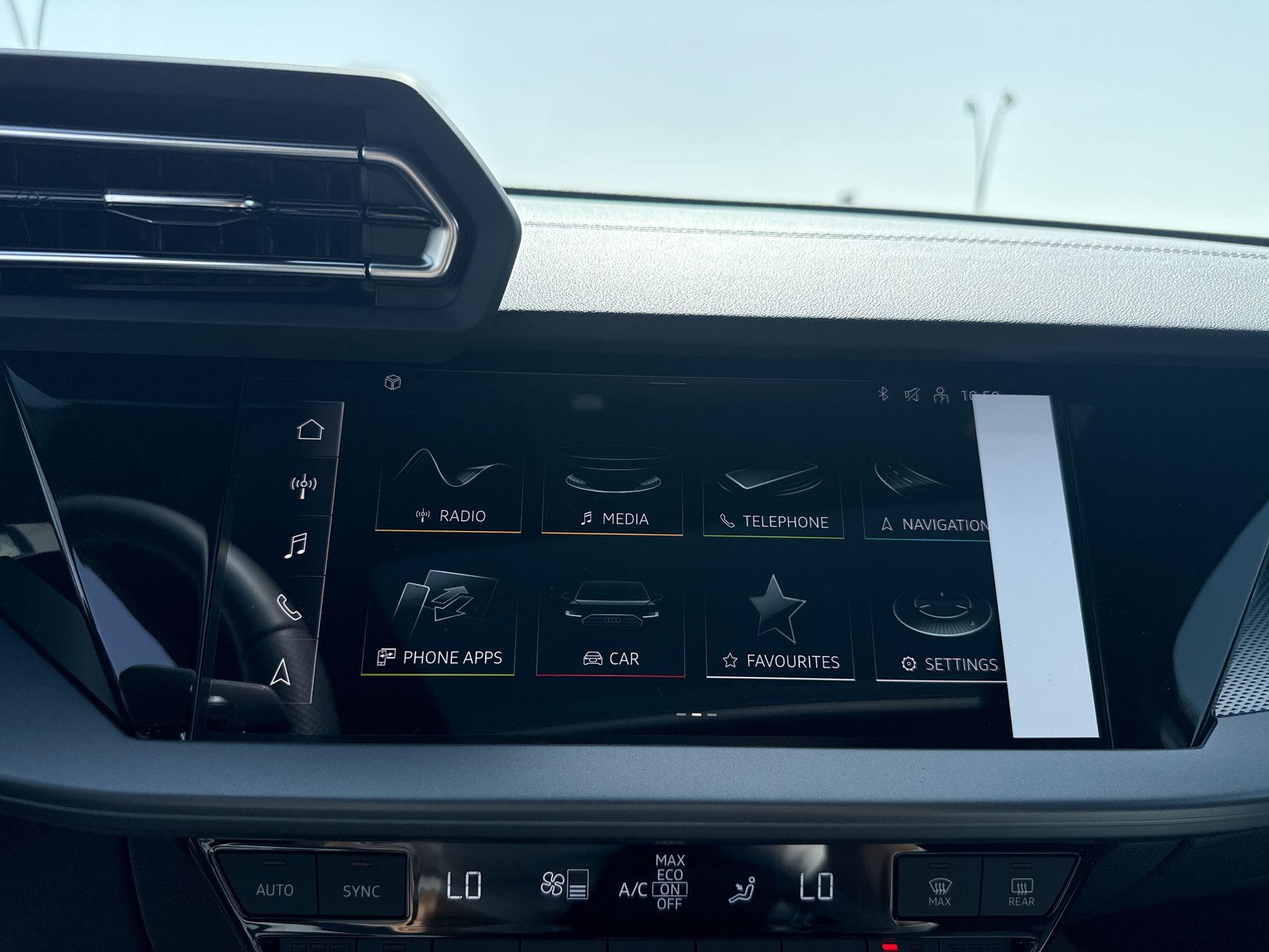 מסך מולטימדיה