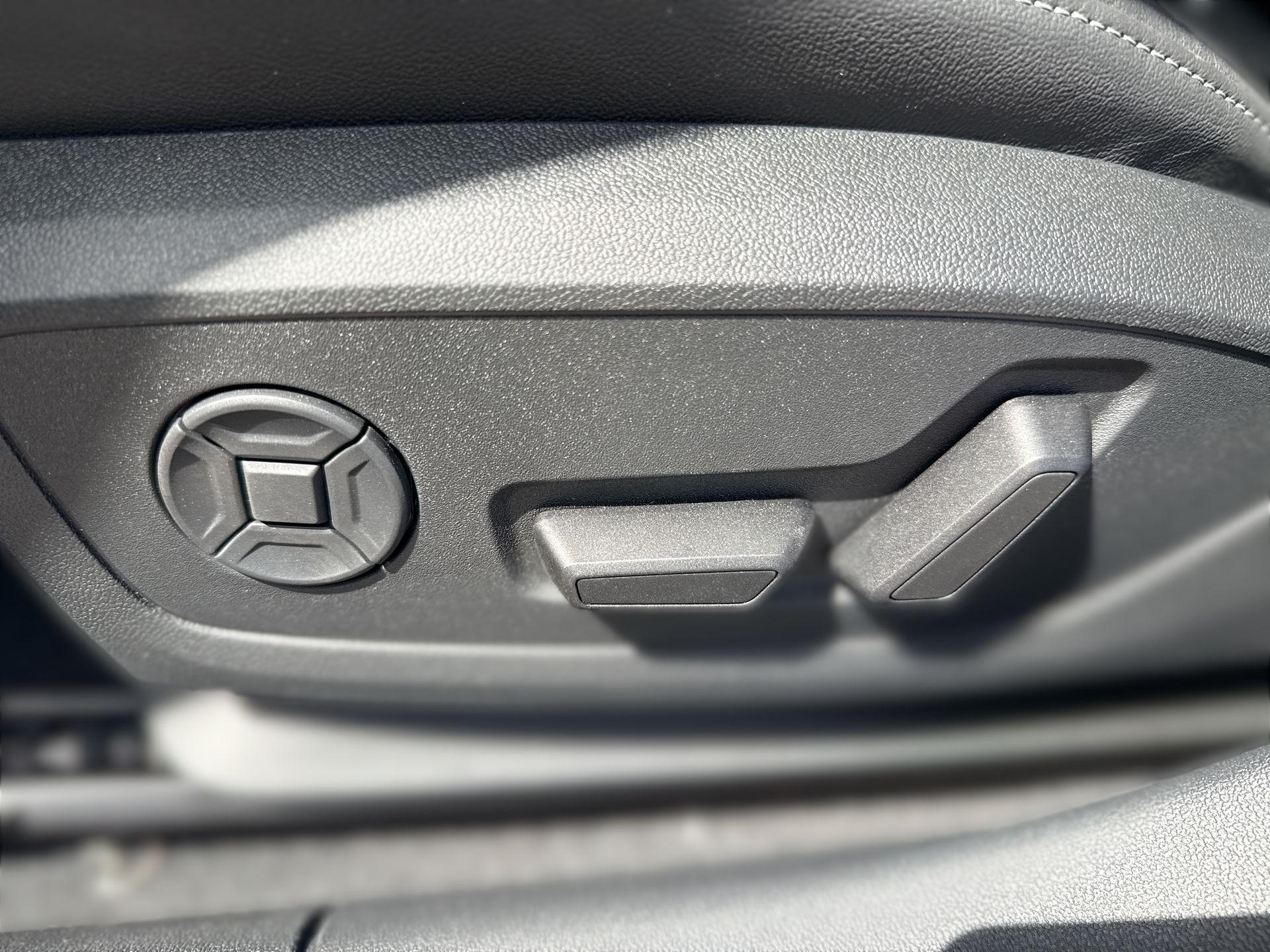 בקרת שליטה של מושב נהג