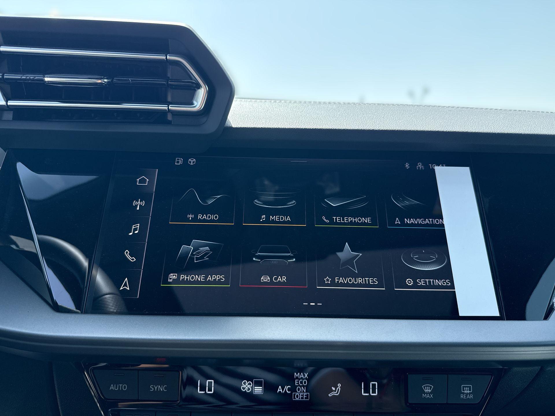 מסך מולטימדיה