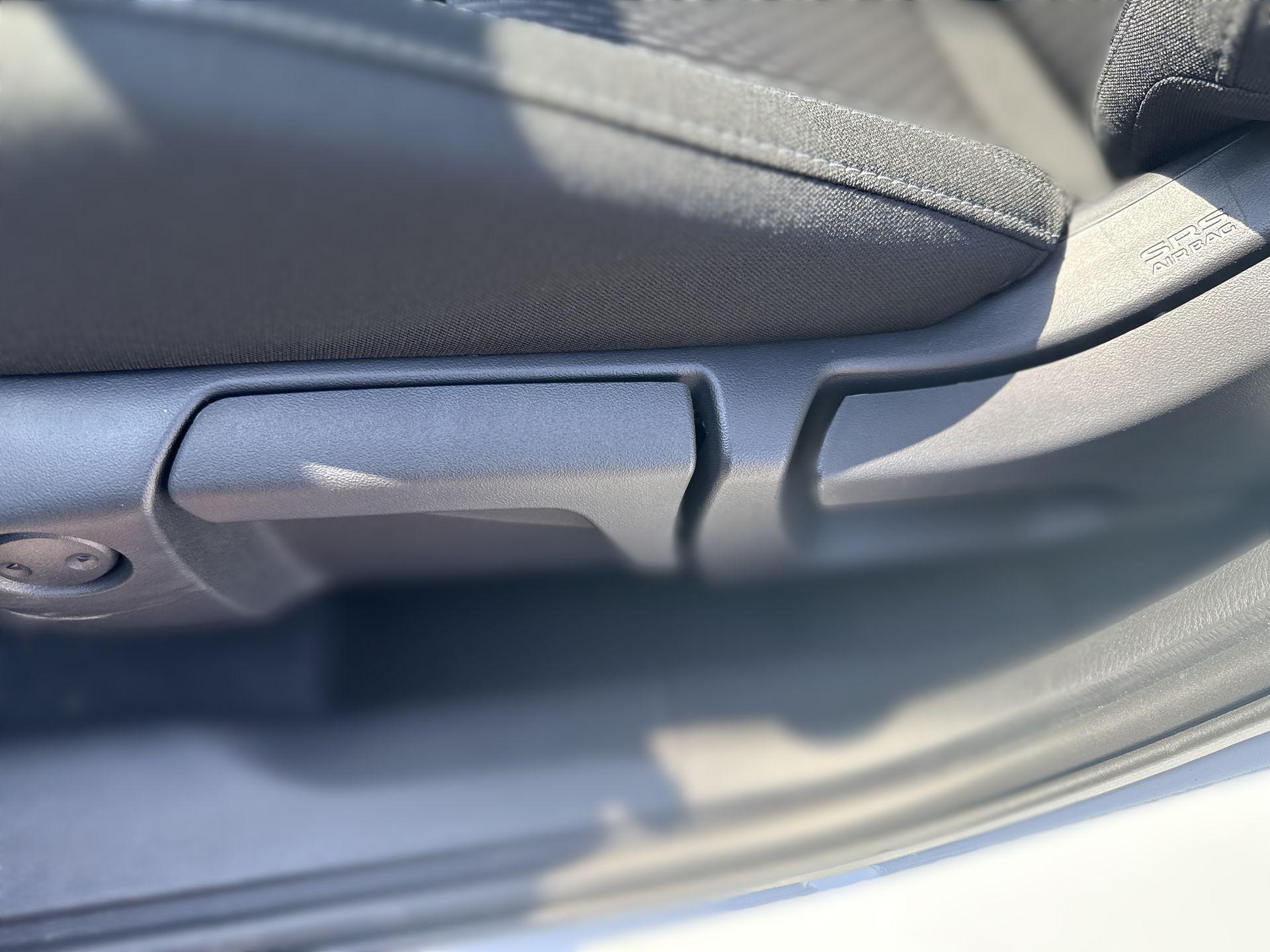 בקרת שליטה של מושב נהג